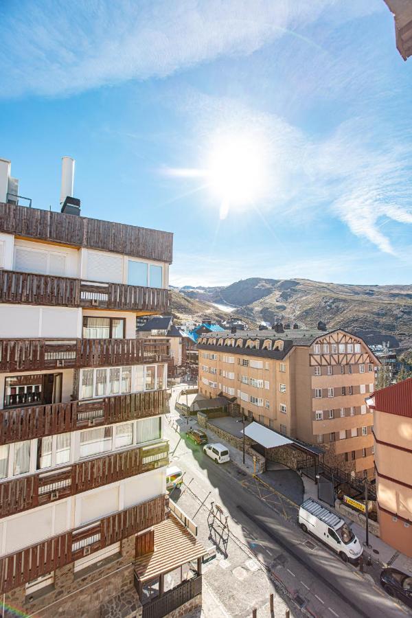 Holidays, Tripp, 1 Dormitorio, 4 Personas, Terraza Sierra Nevada Exterior foto